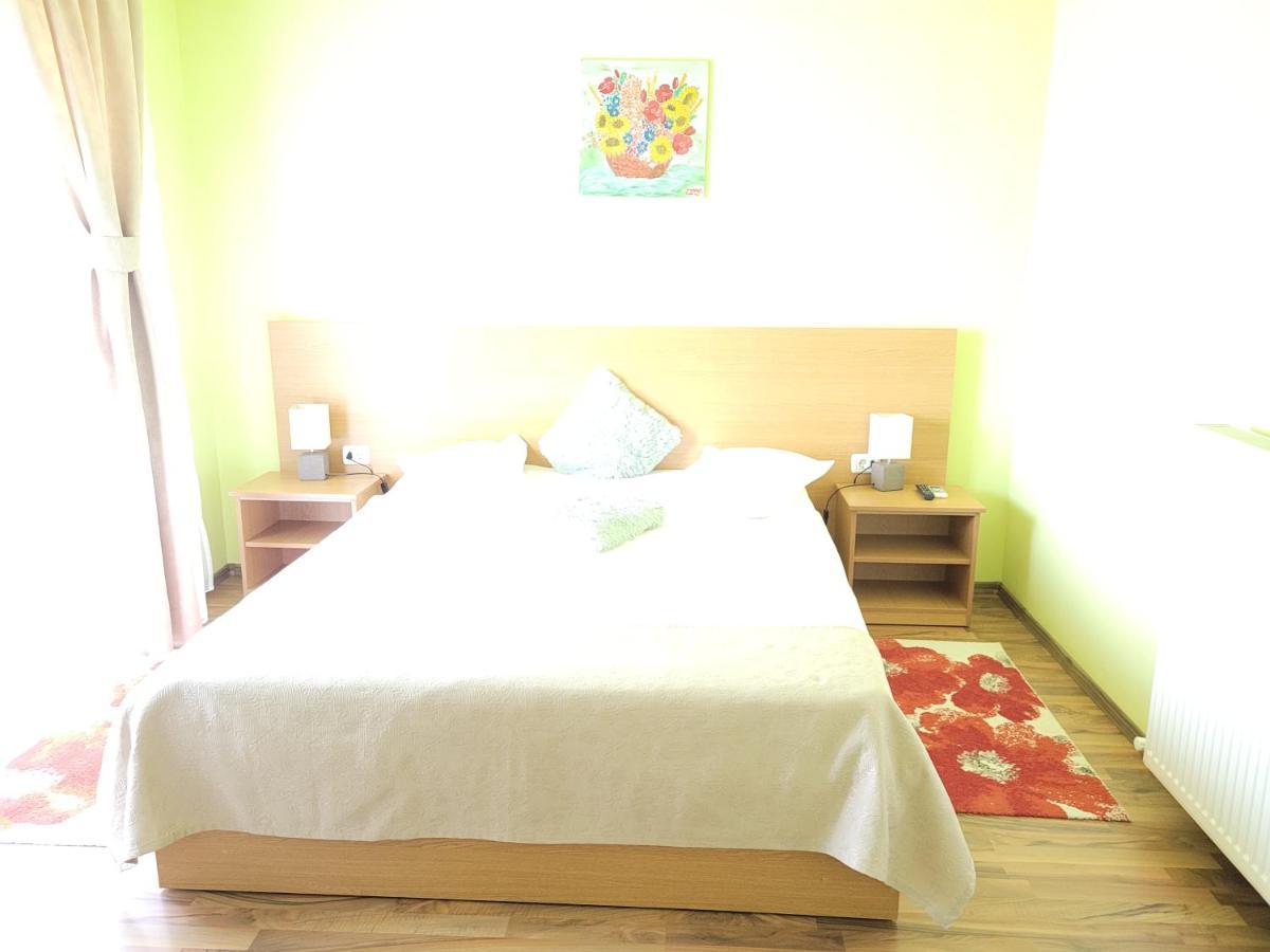 Kys House Hotel Techirghiol Buitenkant foto