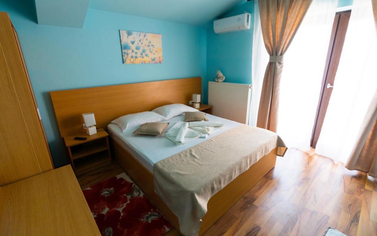 Kys House Hotel Techirghiol Buitenkant foto